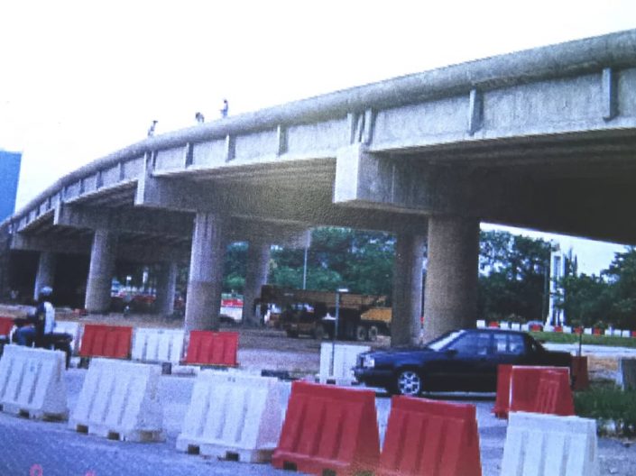 pembinaan jambatan 8 rentang melintasi bulatan selangor